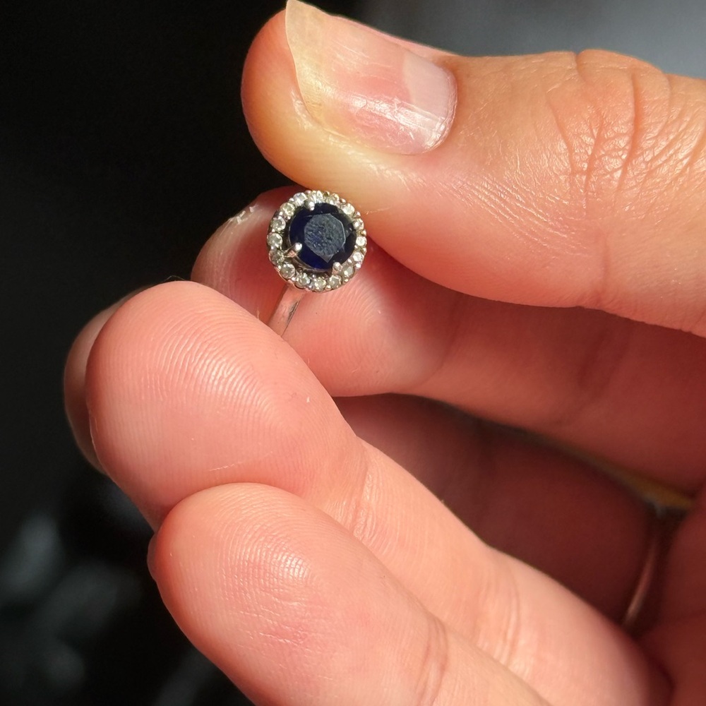 Sapphire Ring
